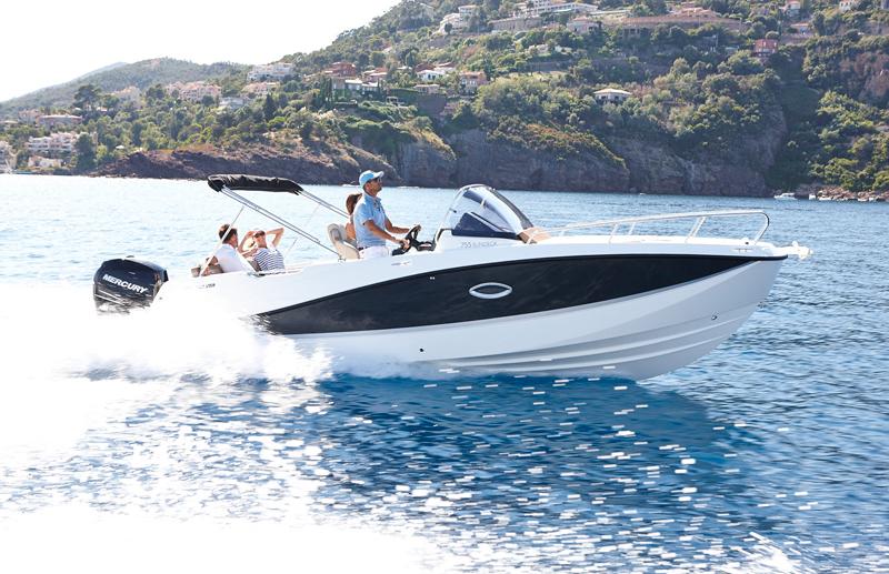 Activ 755 Sundeck mit 250 PS