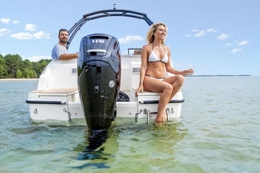 Activ 605 Bowrider mit 115PS und Trailer