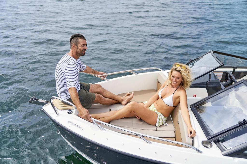 Activ 605 Bowrider mit 115PS und Trailer