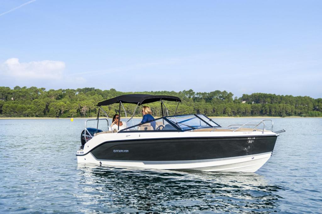 Activ 605 Cruiser mit 115 PS und Trailer