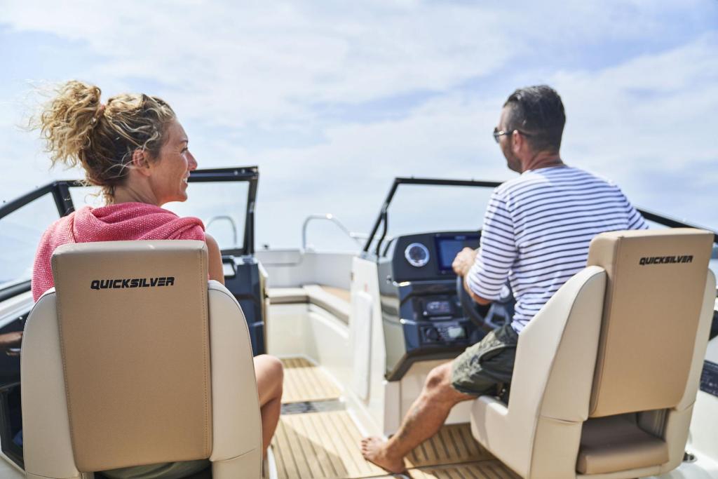 Activ 605 Bowrider mit 115PS und Trailer