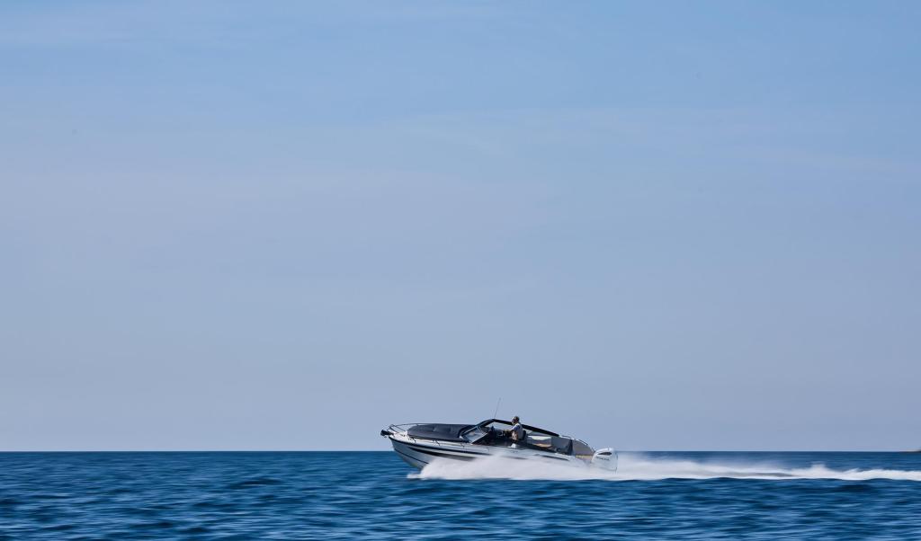 780 Escape inkl. 250 PS