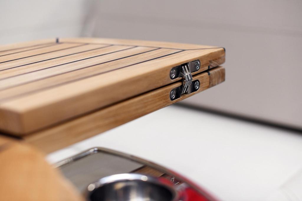 780 Escape inkl. 250 PS