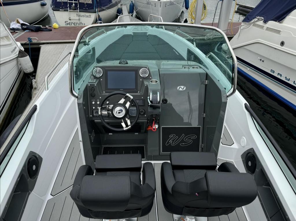 Enduro 705 mit Mercury F 250 V8