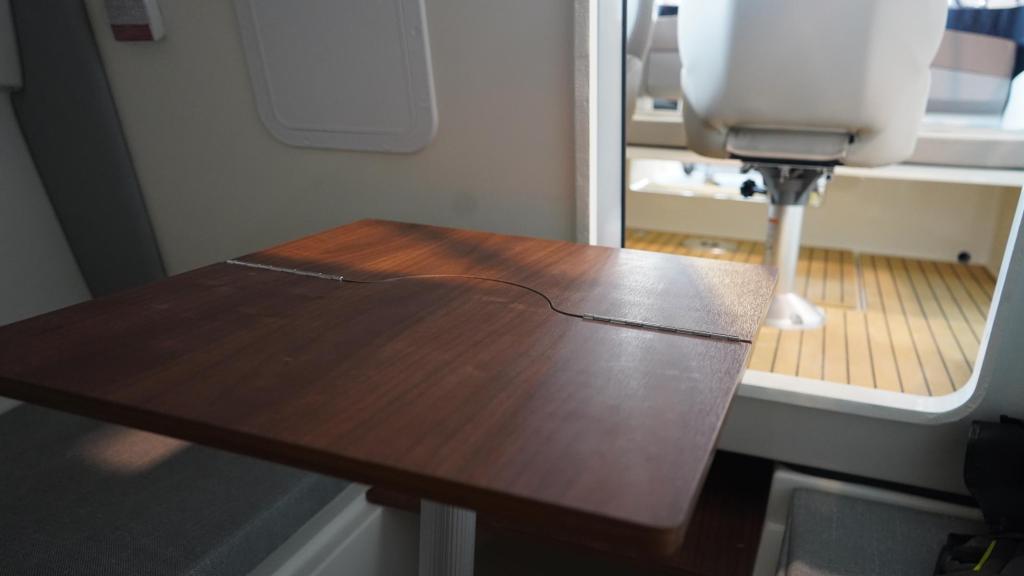 Activ 555 Cabin mit 15PS