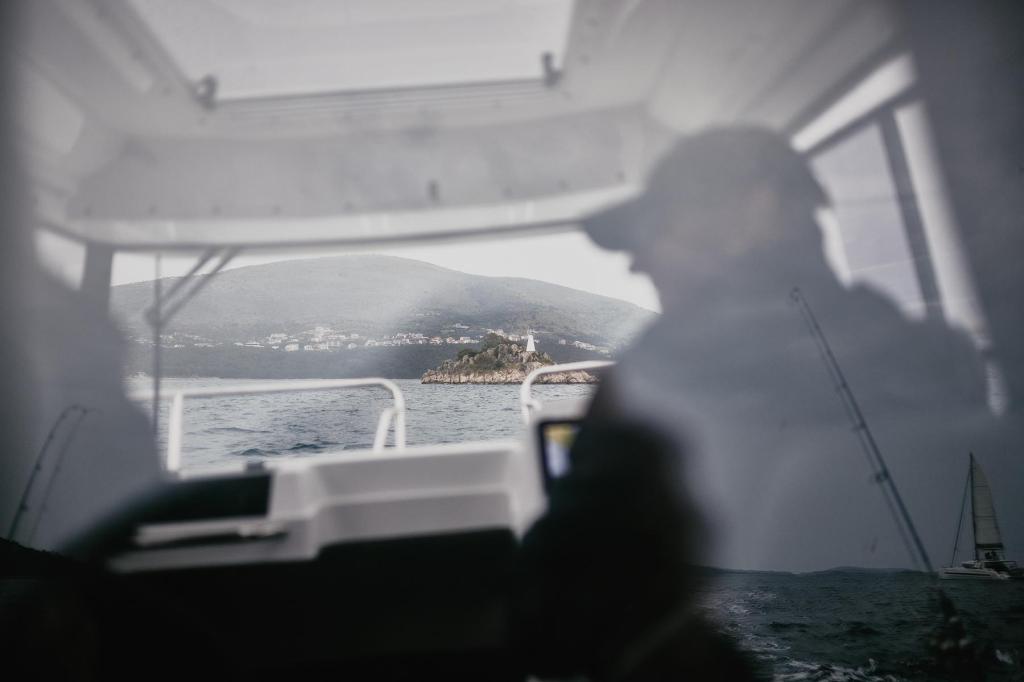 700 Pilothouse 700 Pilothouse