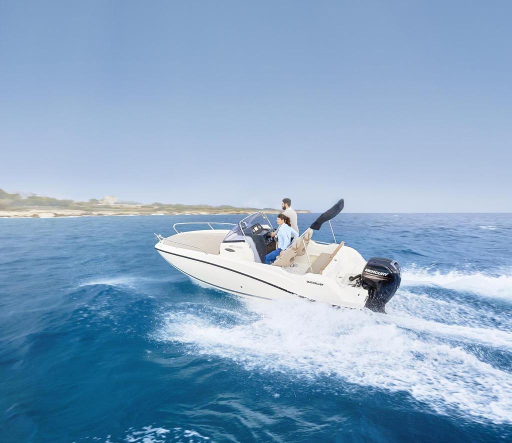 Activ 605 Sundeck Activ 605 Sundeck
