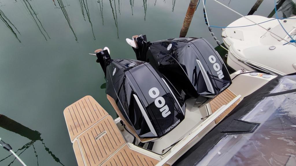 ACTIV 805 CRUISER mit 2x F 200 XL und Trailer