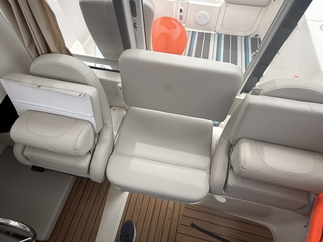 Quicksilver 555 Pilothouse mit Mercury F100 EFI Gebraucht