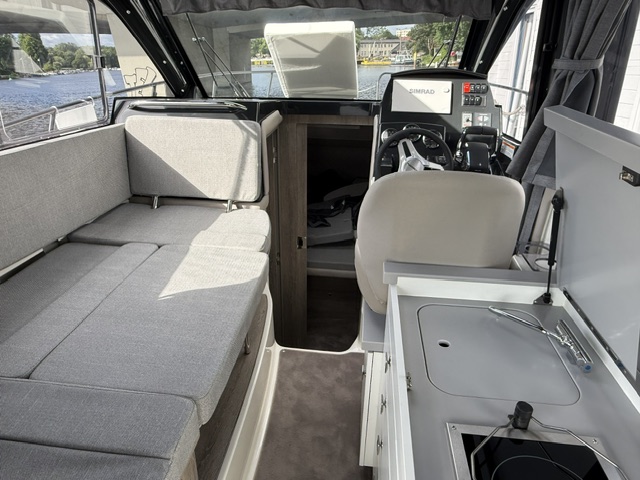 Quicksilver Activ 905 Weekend mit 2x Mercury F200 PS V6