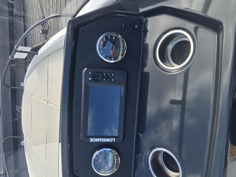 Quicksilver Activ 605 Sundeck mit 150PS