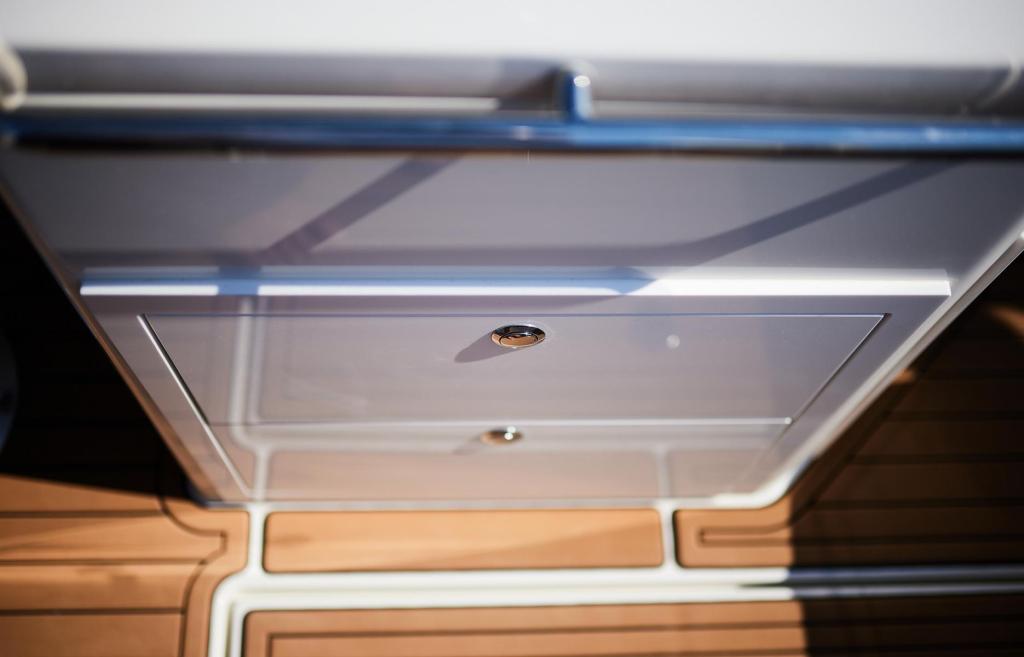 780 Escape inkl. 250 PS