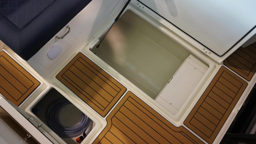 760 Quest mit 200 PS TESTBOOT 760 Quest mit 200 PS TESTBOOT