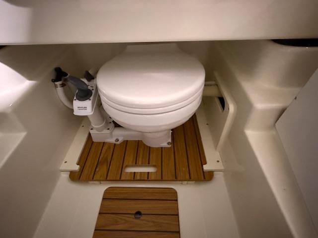 Activ 755 Sundeck mit 250 PS Activ 755 Sundeck mit 250 PS