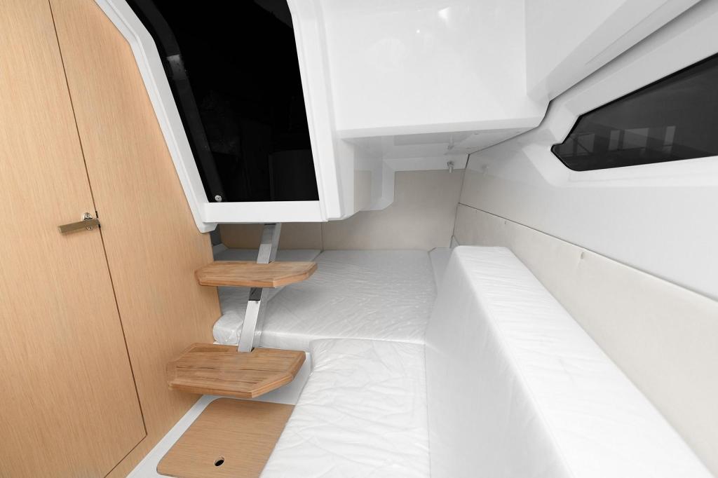 800 Cruiser inkl. 200 PS und Trailer