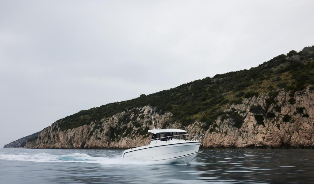 700 Pilothouse inkl. 115 PS und Trailer