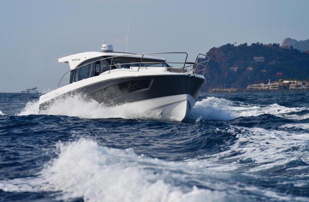 Monaco 110 inkl. 2 x 300 PS