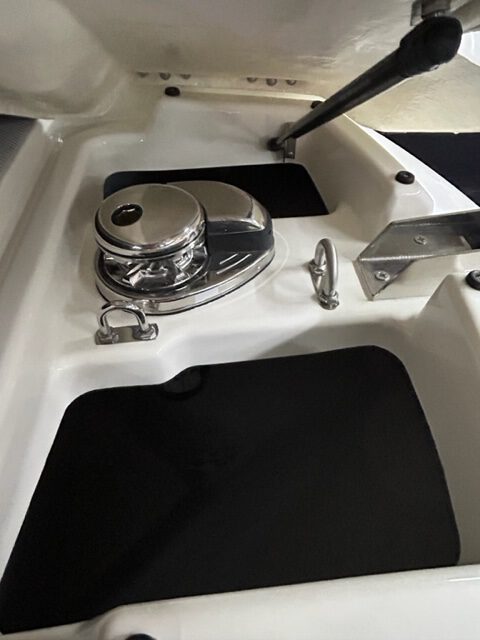 Quicksilver Activ 675 Sundeck mit Mercury 175 PS Lagerboot