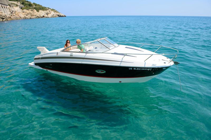 742R Cuddy Inboard