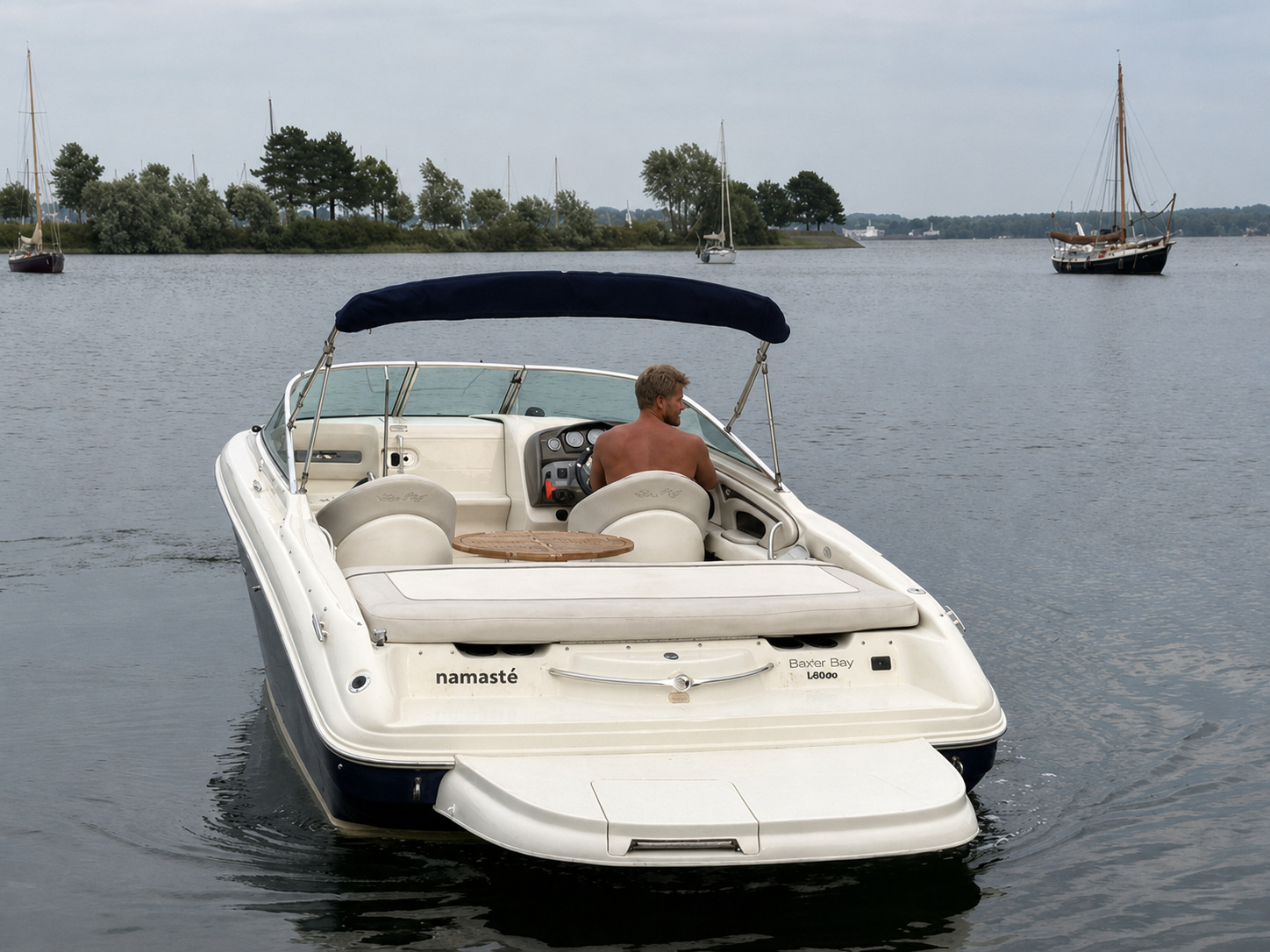 SEARAY 240 SS + Mercruiser 5.0l MPI, Gebrauchtboot