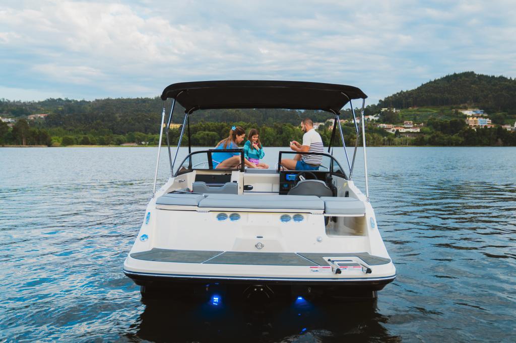 C21i Cuddy IB Premiere