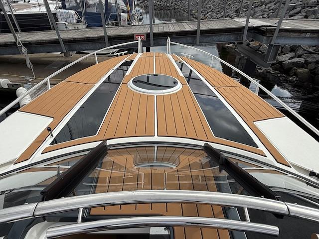 910 Odyssey mit 2x 250PS MESSEBOOT 910 Odyssey mit 2x 250PS MESSEBOOT