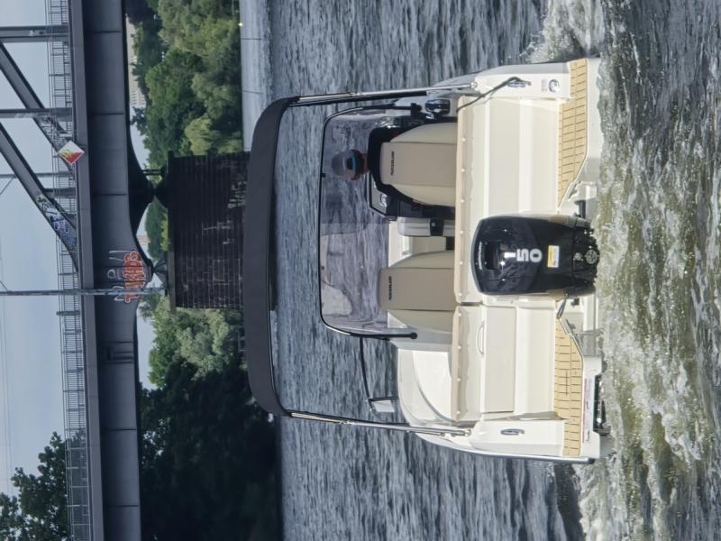 Quicksilver Activ 605 Sundeck mit 150PS