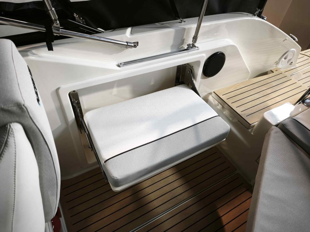 Quicksilver 675 Cruiser inkl. Mercury 225PS Lagerboot 2026