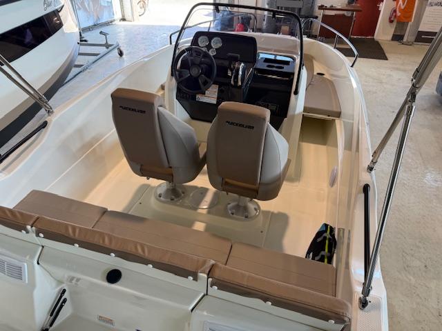 Activ 555 Open mit 80PS Activ 555 Open mit 80PS