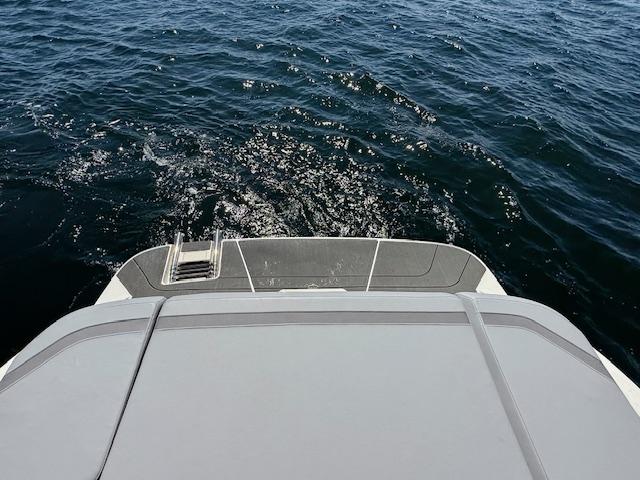 V20i Bowrider mit MerCruiser 4,5L 250PS V20i Bowrider mit MerCruiser 4,5L 250PS