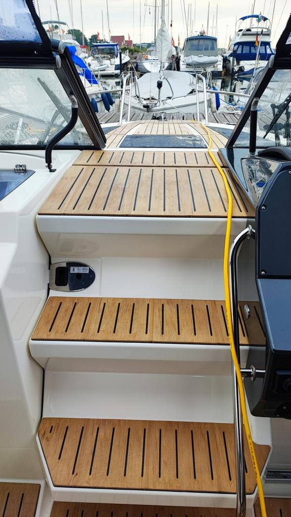 ACTIV 805 CRUISER mit 2x F 200 XL und Trailer