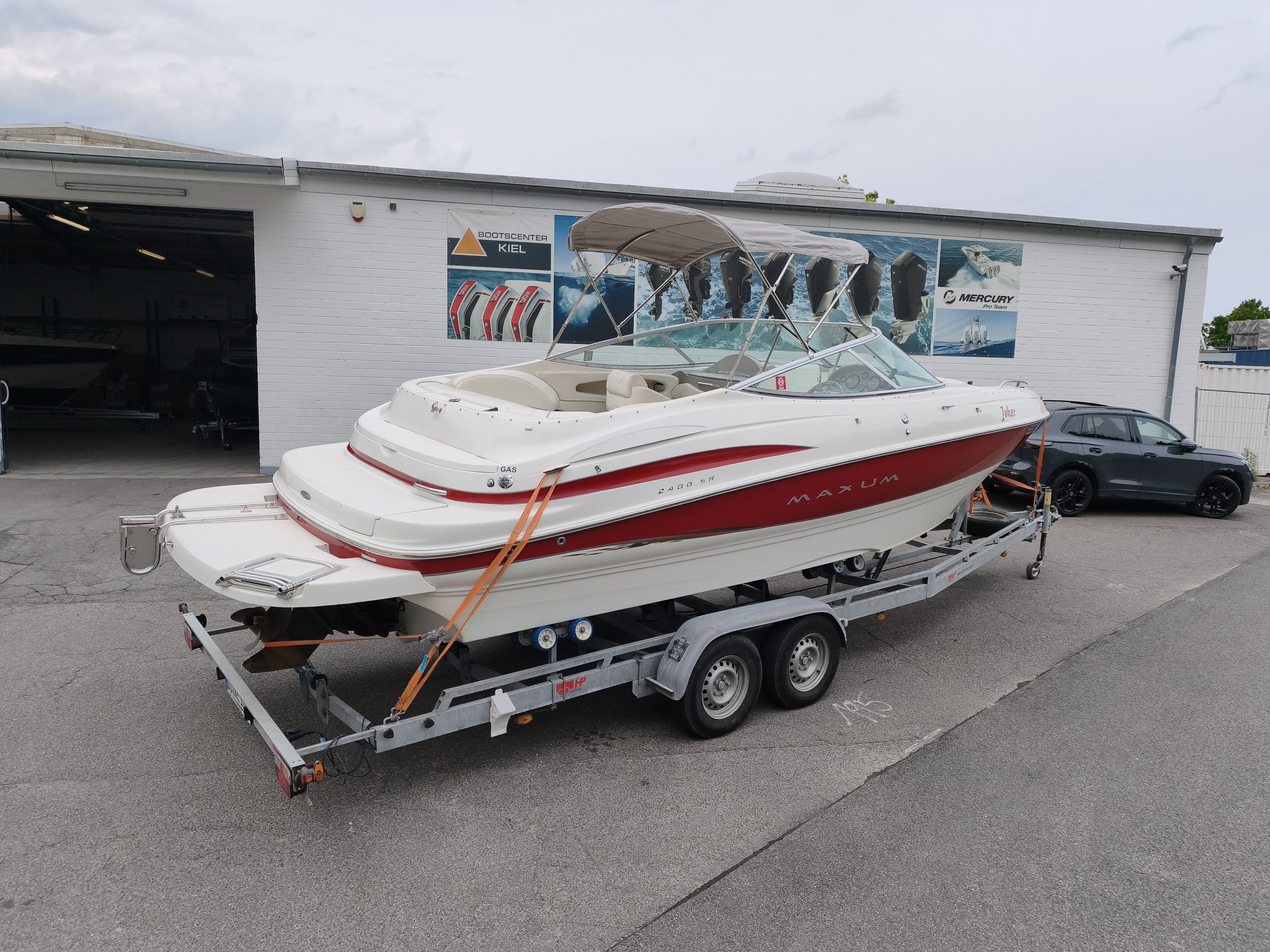 Maxum 2400 SR Bowrider mit Mercruiser 5.7l und Trailer Gebraucht