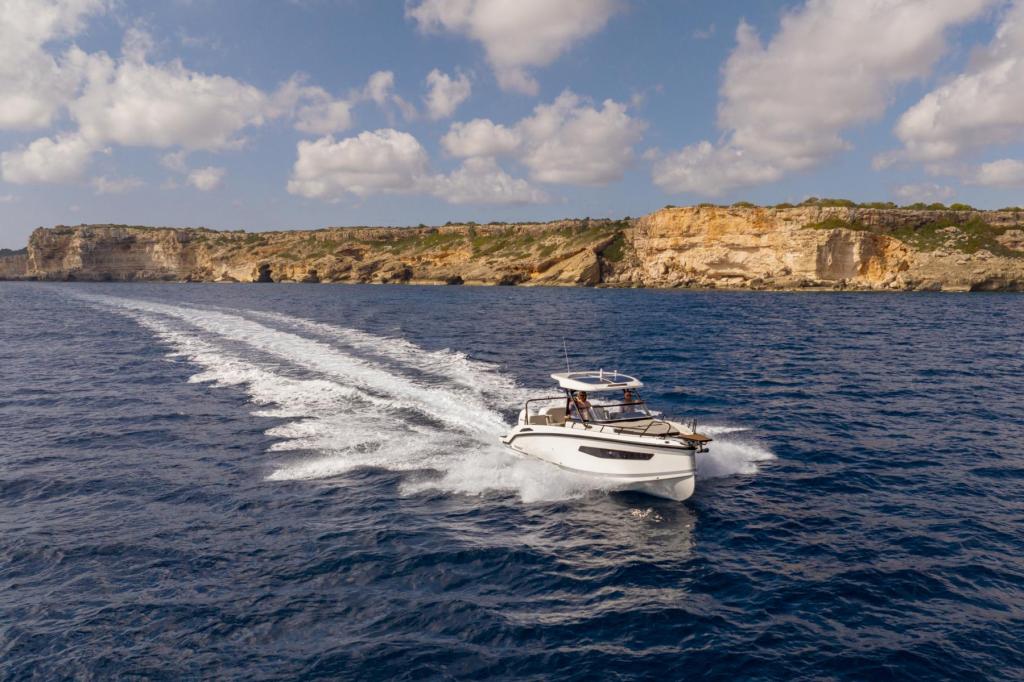 S 30 inkl. 2x F300 PS V8