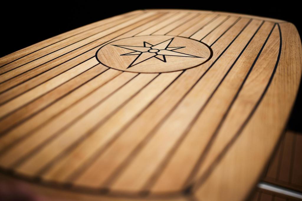 780 Escape inkl. 200 PS und Trailer