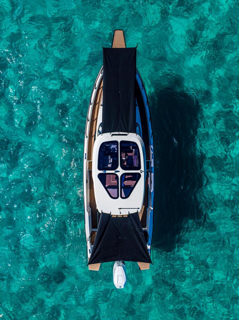 S 30 inkl. 2x F300 PS V8