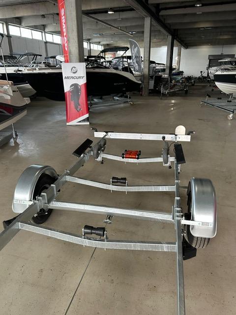 M 1800