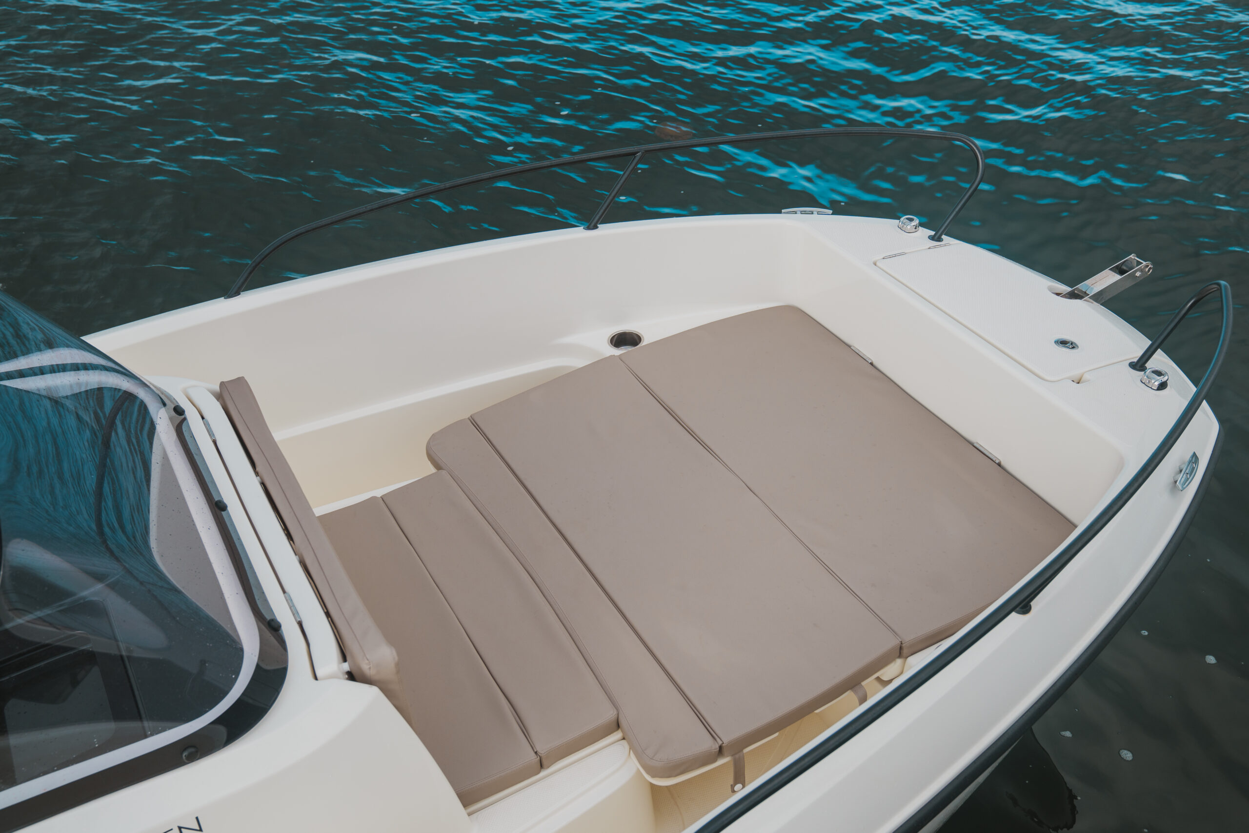 Quicksilver Activ 605 Open mit Mercury 150PS Lagerboot