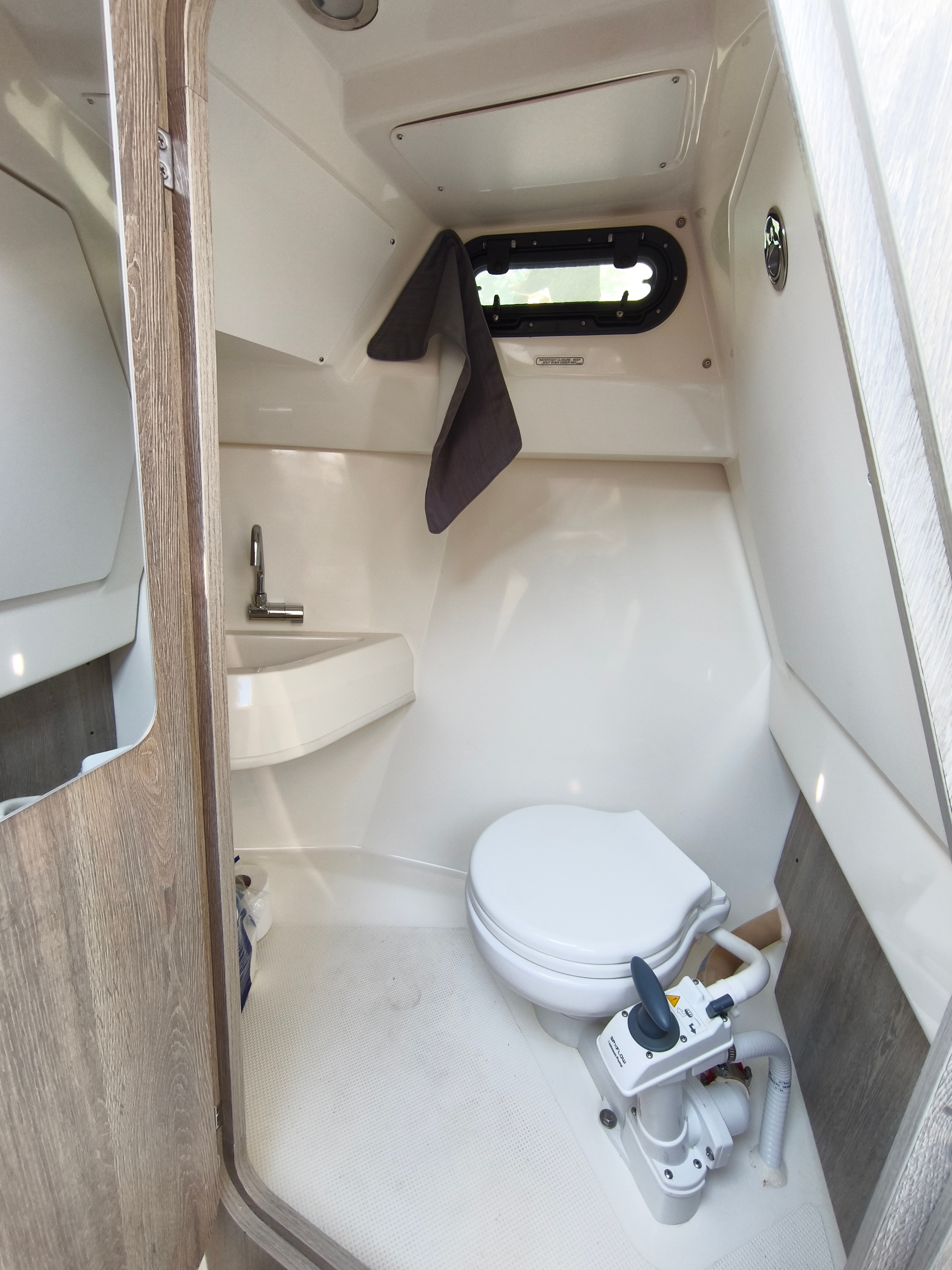 Quicksilver 675 Weekend mit Mercury F225 XL, Bj. 2023