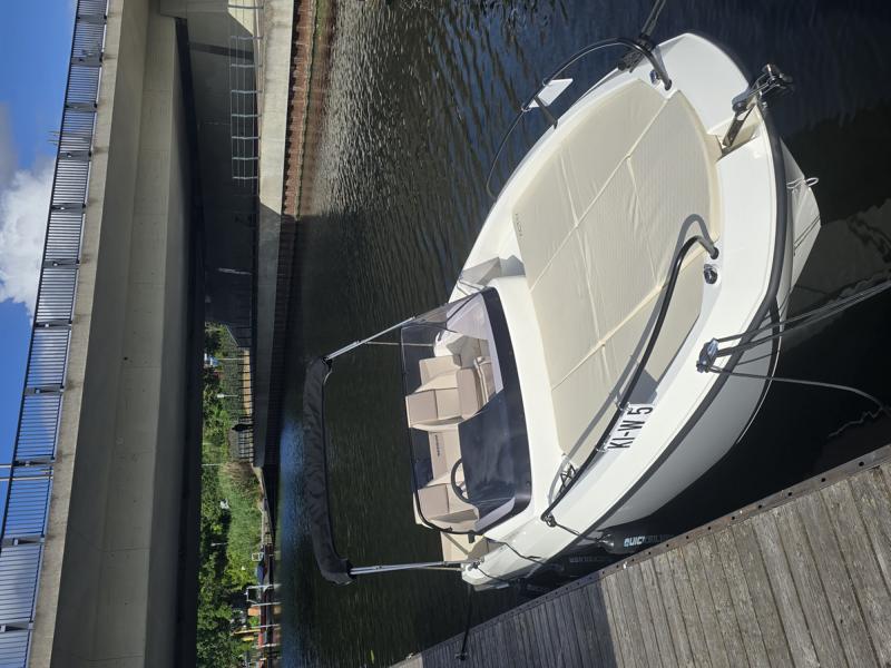 Quicksilver Activ 605 Sundeck mit 150PS