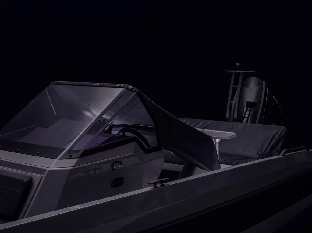 707 mit 175 PS und Trailer