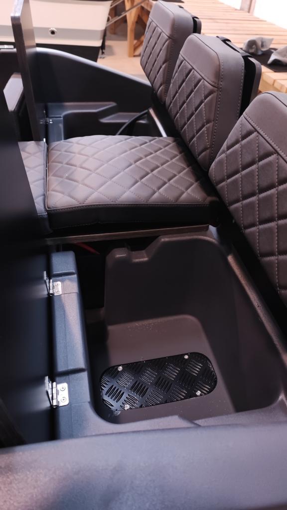 12 Advantage mit 15 PS mit Trailer