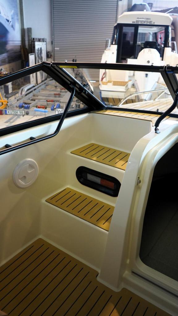 Activ 605 Cruiser mit 115 PS Activ 605 Cruiser mit 115 PS