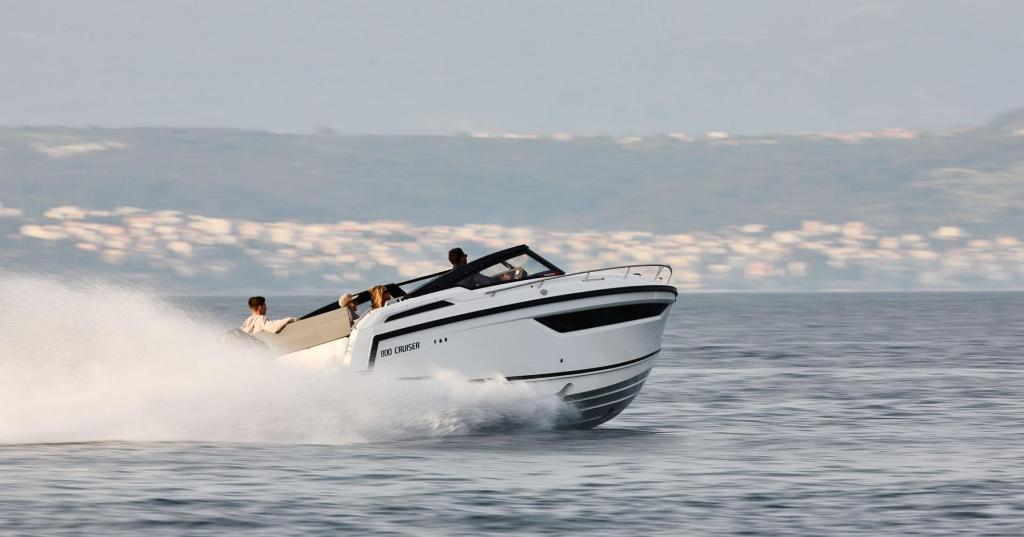 800 Cruiser inkl. 300 PS