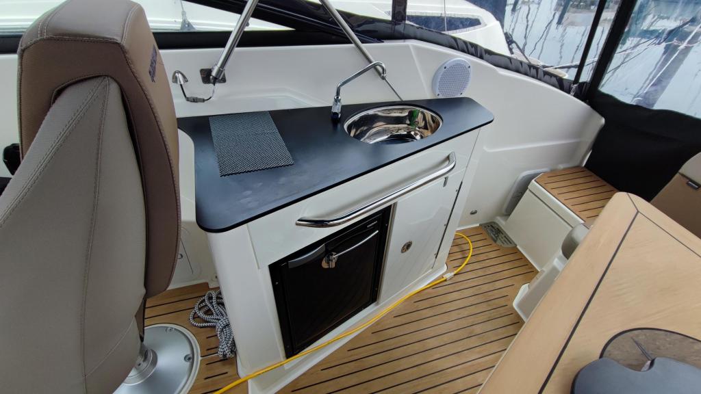 ACTIV 805 CRUISER mit 2x F 200 XL und Trailer