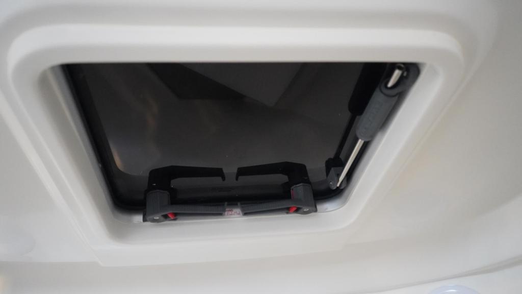 Activ 555 Cabin mit 15PS