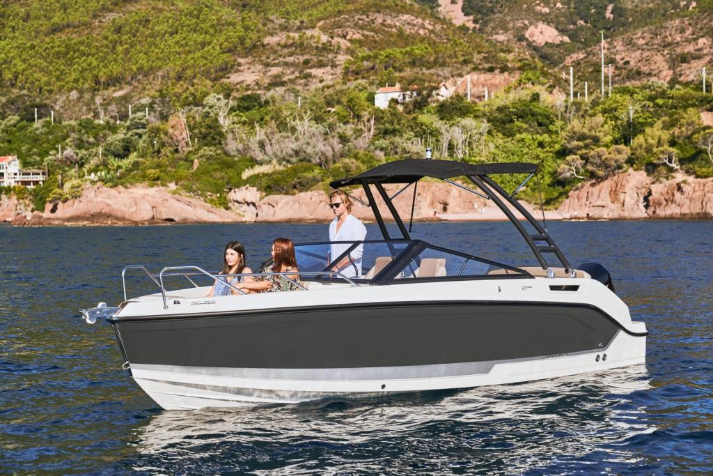 Activ 675 Bowrider