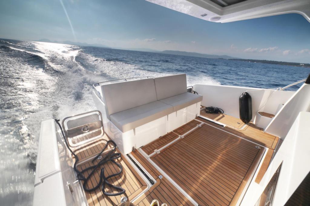 Monaco 110 inkl. 2 x 300 PS