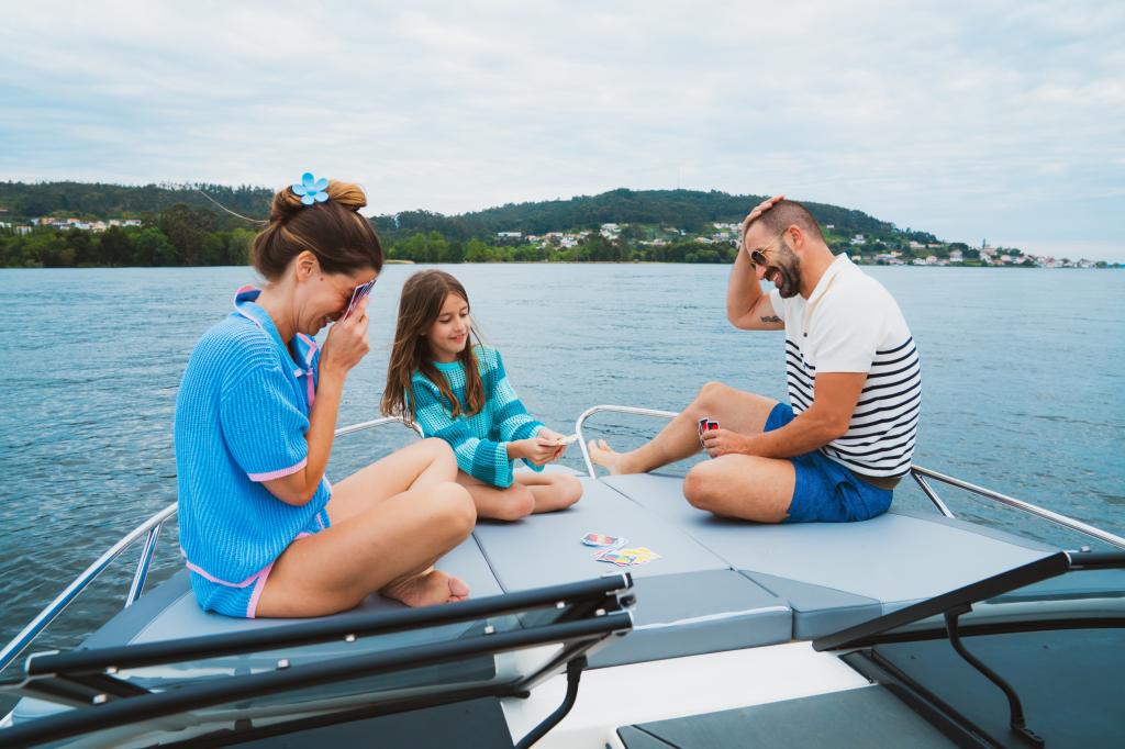 C21i Cuddy IB Premiere