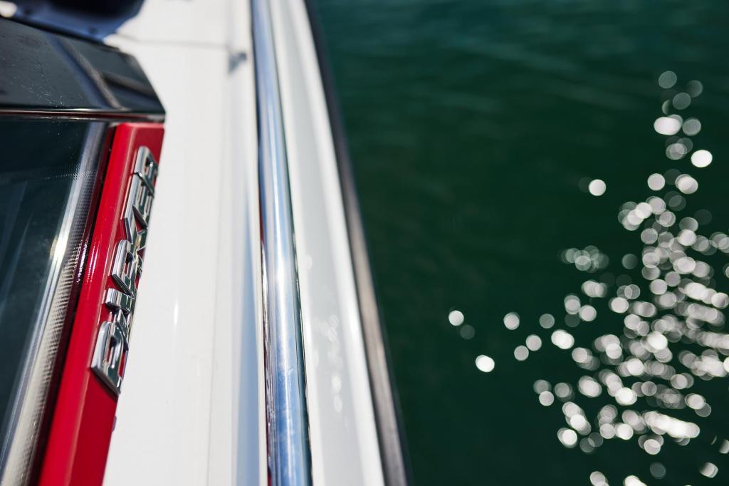 780 Escape inkl. 200 PS und Trailer