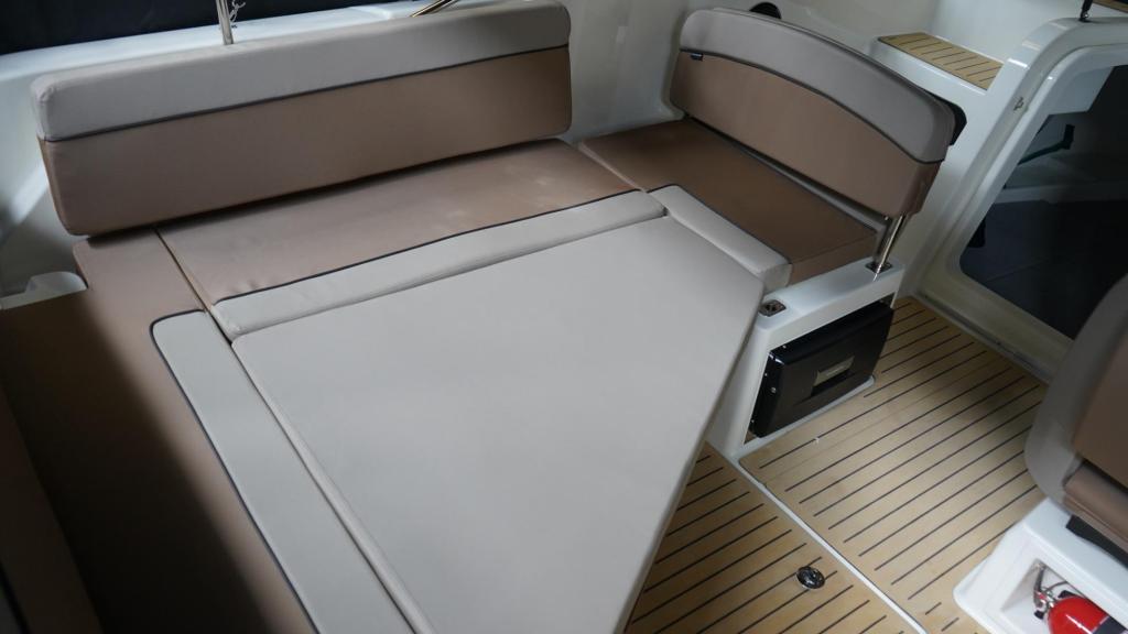 Activ 675 Cruiser mit 225 PS